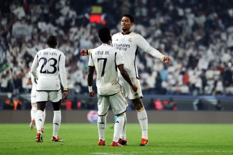 世预赛国足vs日本